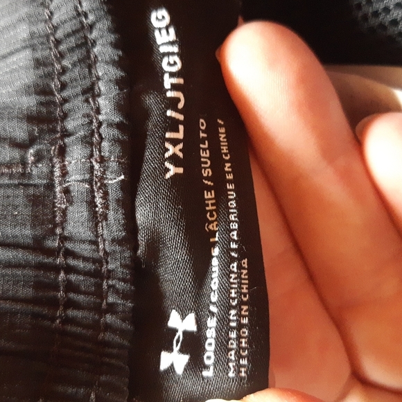 UNDER Armour loose fit pants 259A - Picture 3 of 5